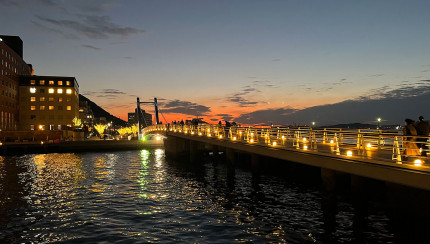 TITLE_IT_IT does not exist